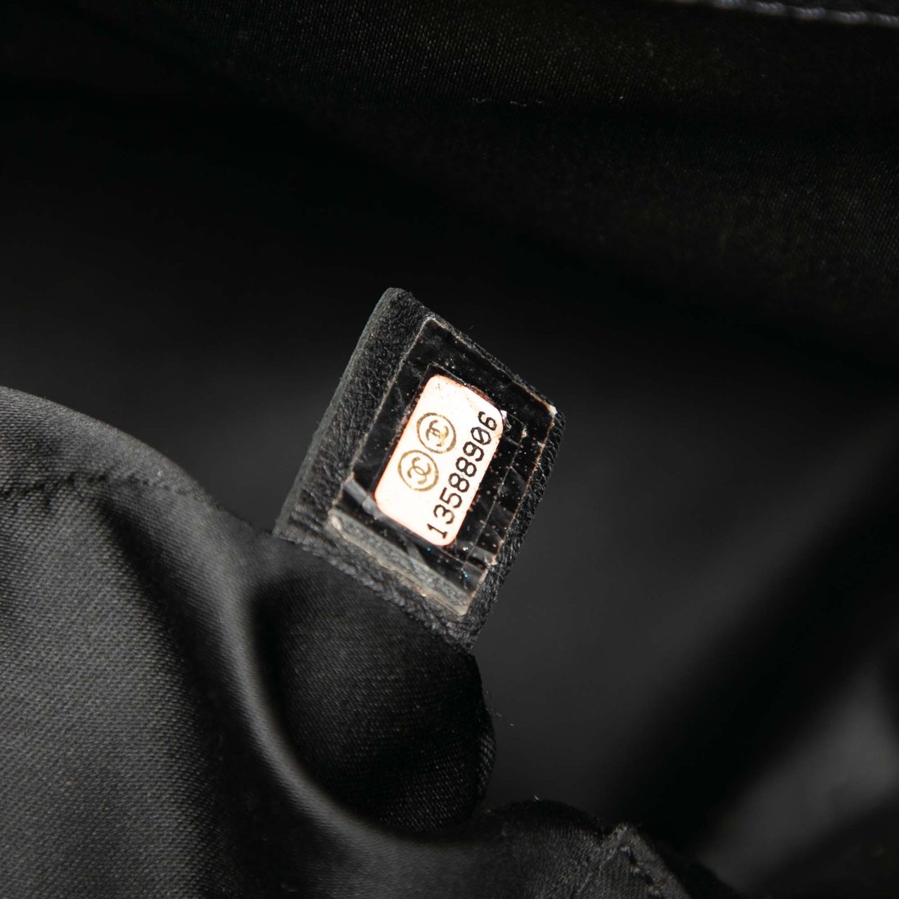 Chanel Caviar Grand Shopping Tote Zwart