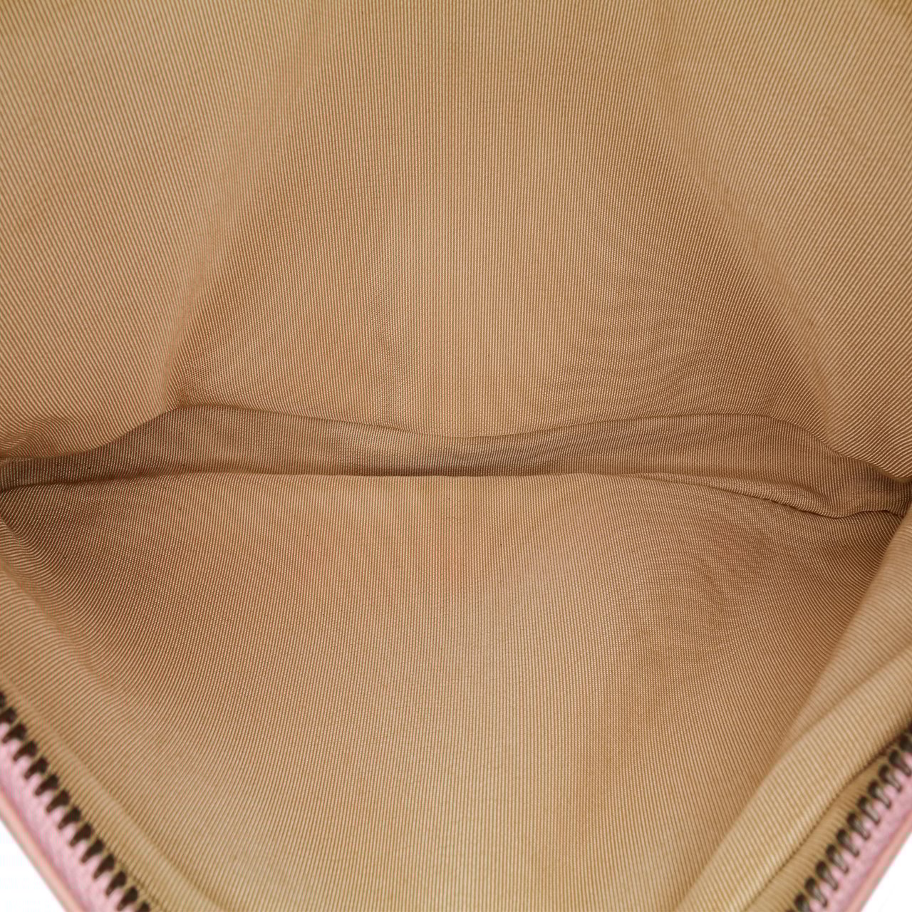 Chanel Quilted Calfskin CC Crown Flap Roze