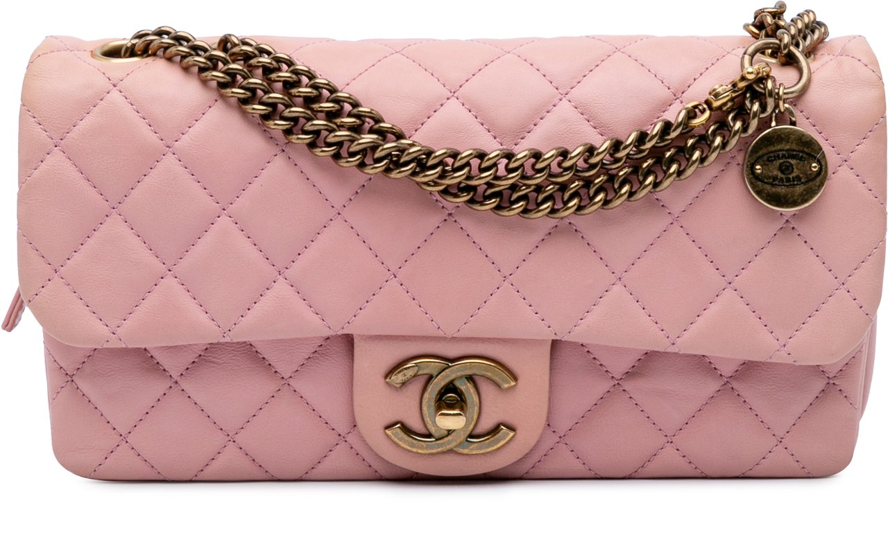Chanel Quilted Calfskin CC Crown Flap Roze
