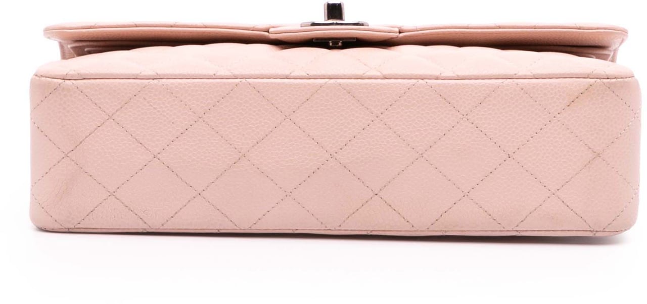 Chanel Medium Classic Caviar Double Flap Roze