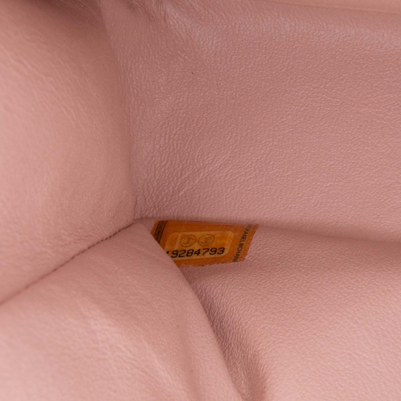 Chanel Medium Classic Caviar Double Flap Roze