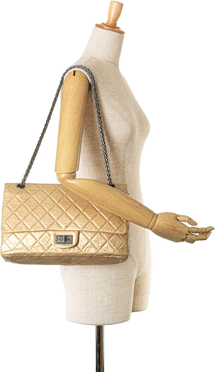Chanel Reissue 2.55 Aged Calfskin Double Flap 227 Goud