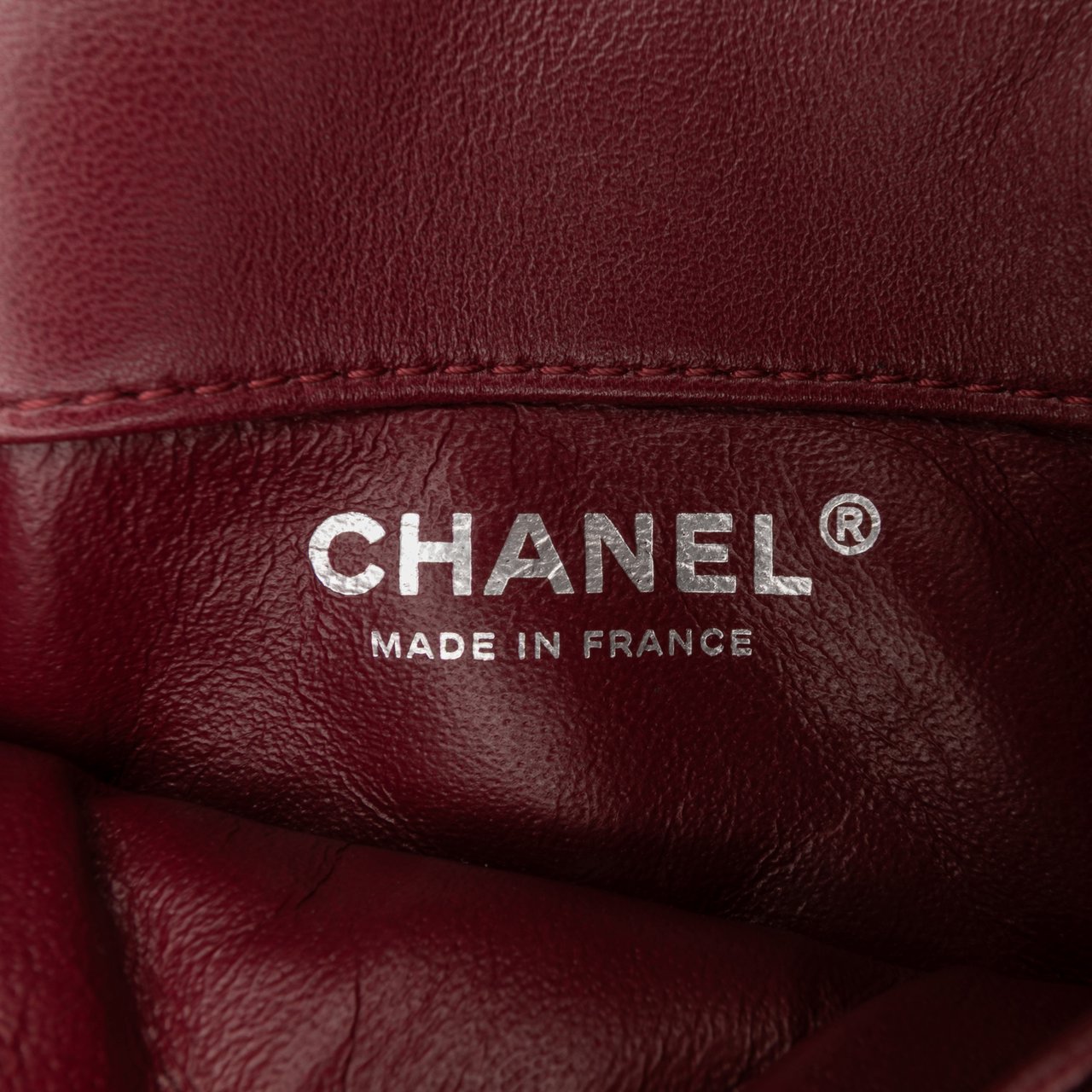 Chanel Mini Lambskin Mineral Nights Flap Rood
