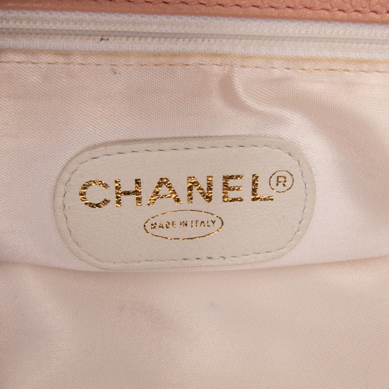Chanel CC Caviar Chain Tote Roze