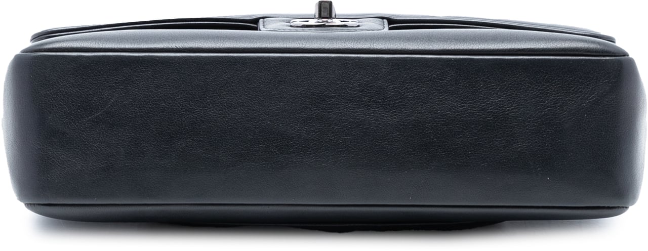 Chanel Medium Smooth Calfskin Pure Double Flap Zwart