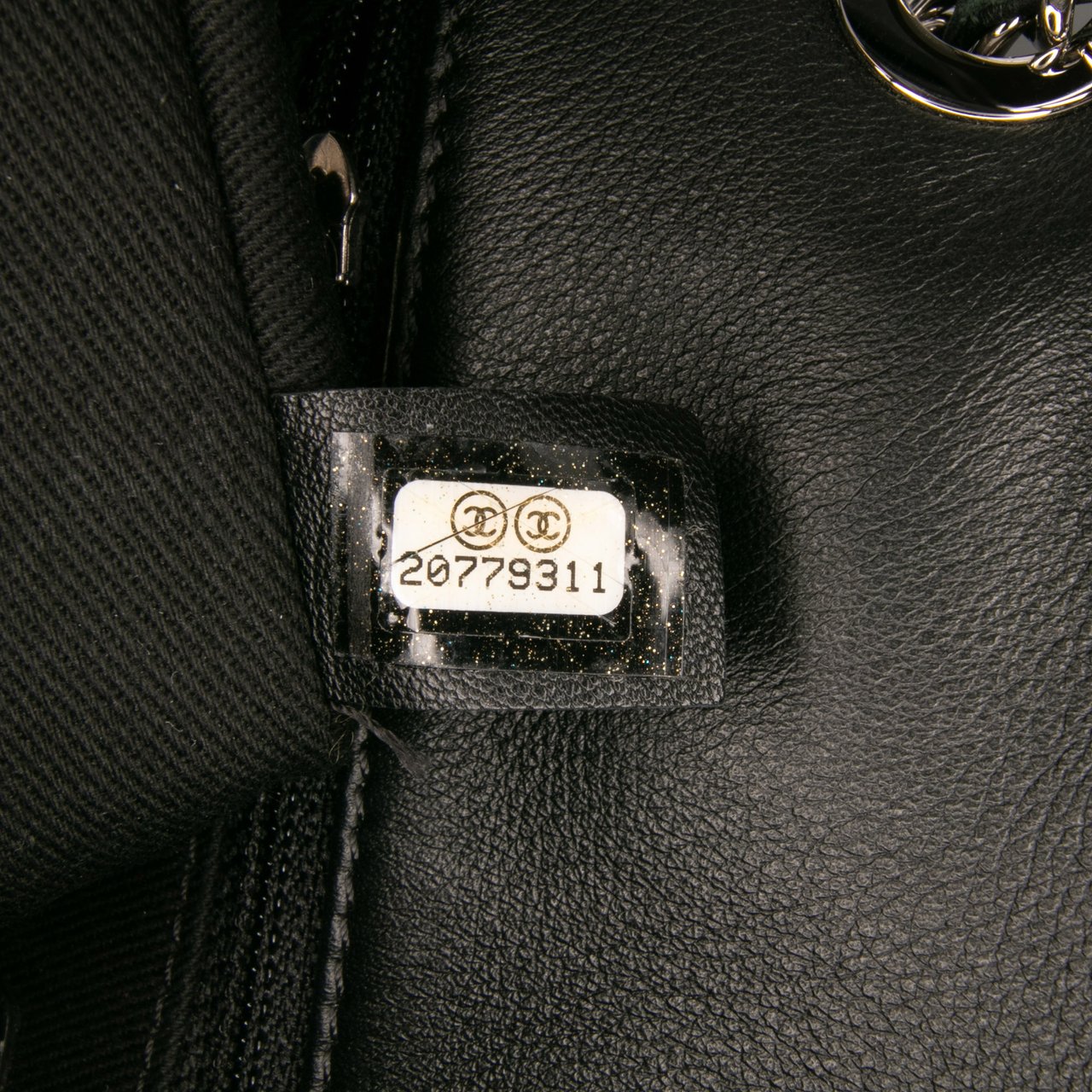 Chanel Medium Patent Coco Shine Flap Zwart