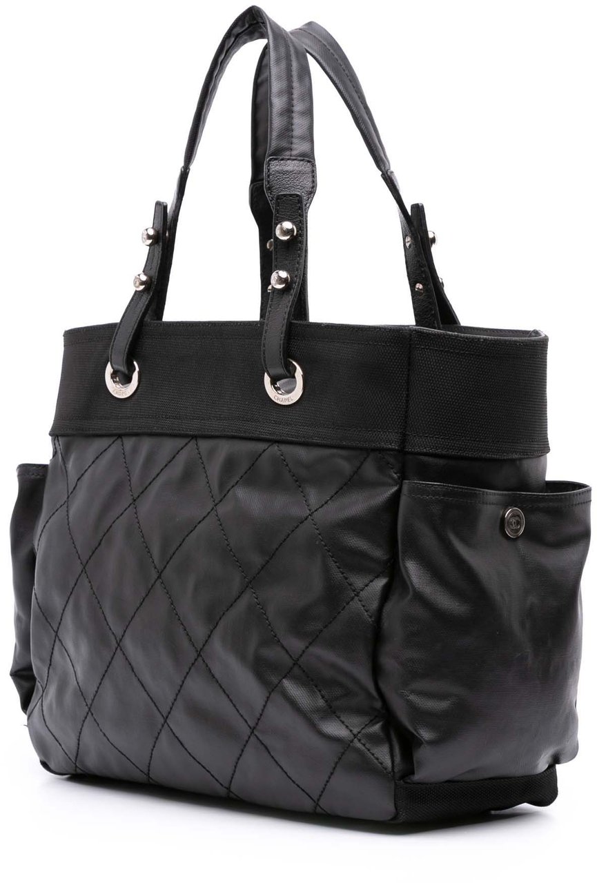 Chanel Paris Biarritz Large Quilted Coated Canvas Tote Zwart