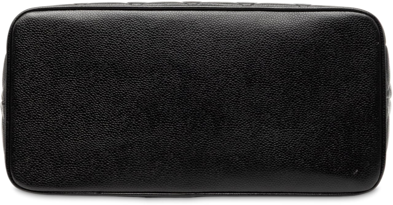 Chanel Caviar Medallion Tote Zwart