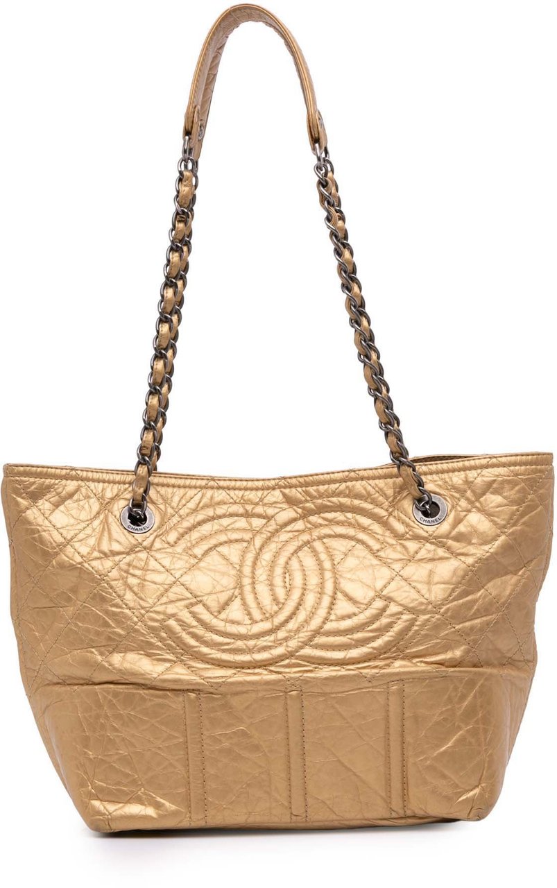 Chanel Distressed Calfskin Shopping In Moscow Tote Goud