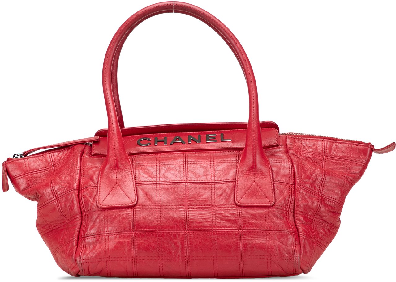 Chanel Lambskin Square Stitched Lax Handbag Rood
