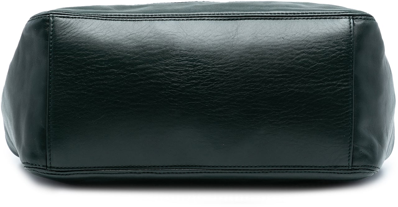 Chanel CC Lambskin Tortoise Ring Drawstring Tote Groen