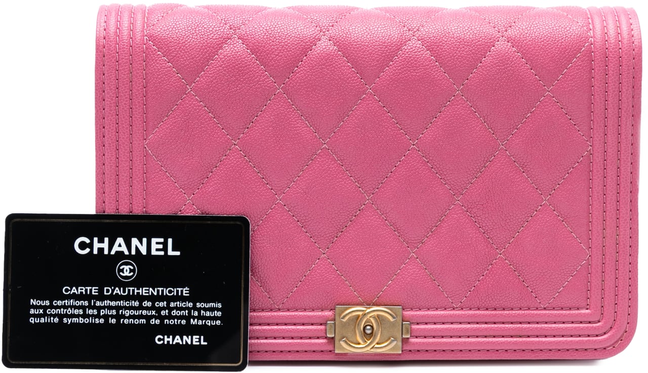 Chanel Small Quilted Caviar Boy Flap Roze