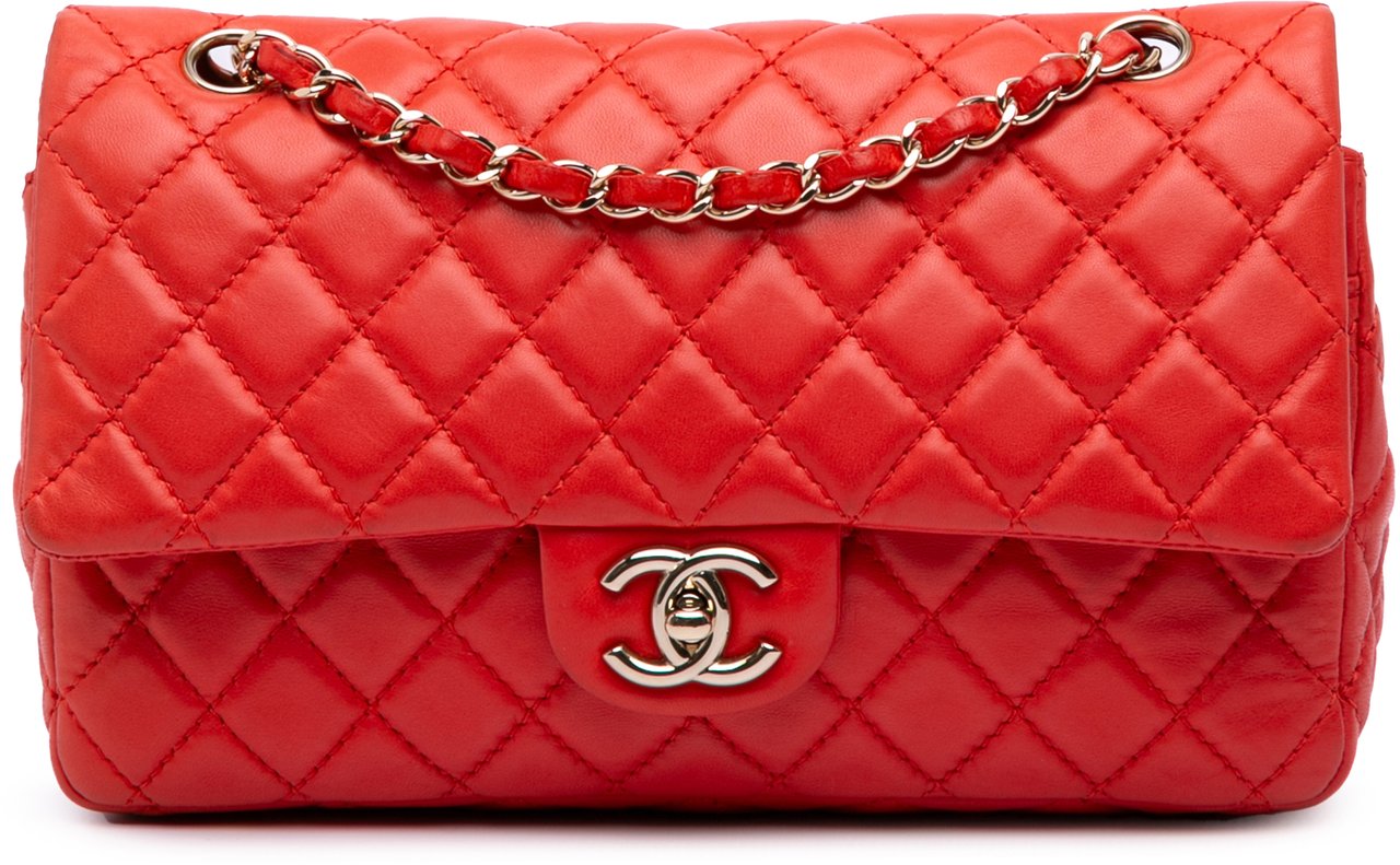 Chanel Medium Classic Lambskin Double Flap Rood