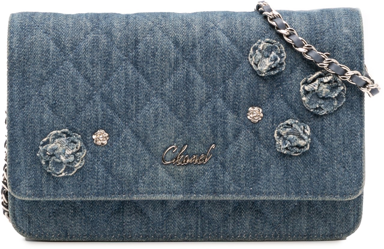Chanel Quilted Denim Camellia Wallet On Chain Denim Blauw