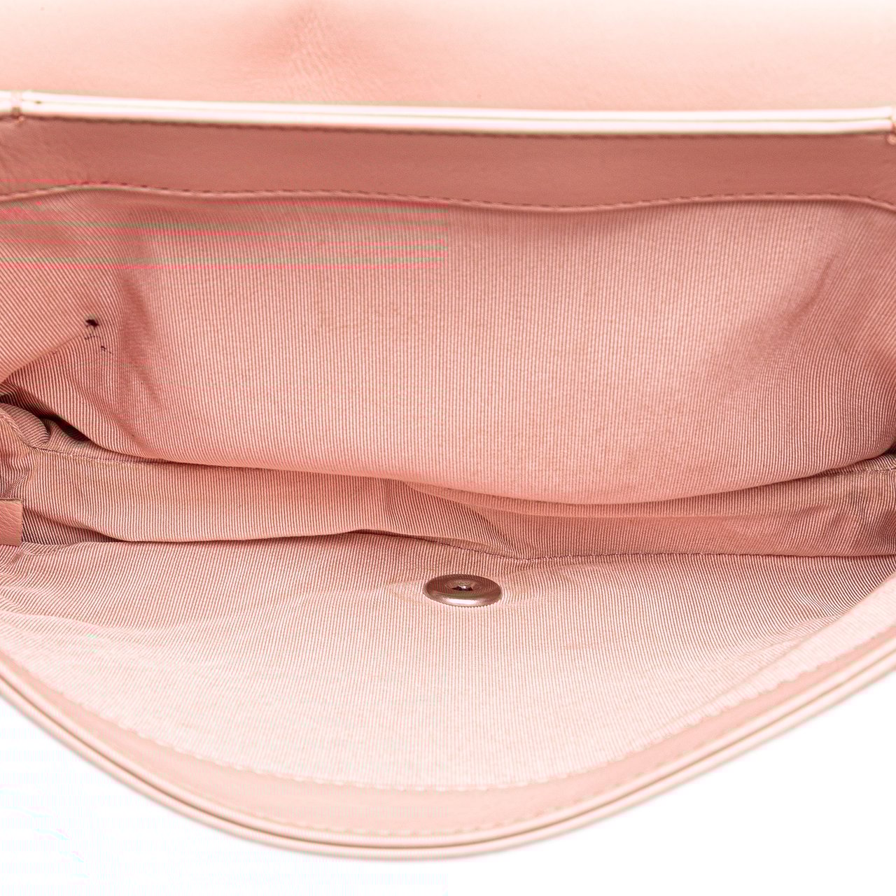Chanel Chevron Calfskin Studded Full Flap Roze