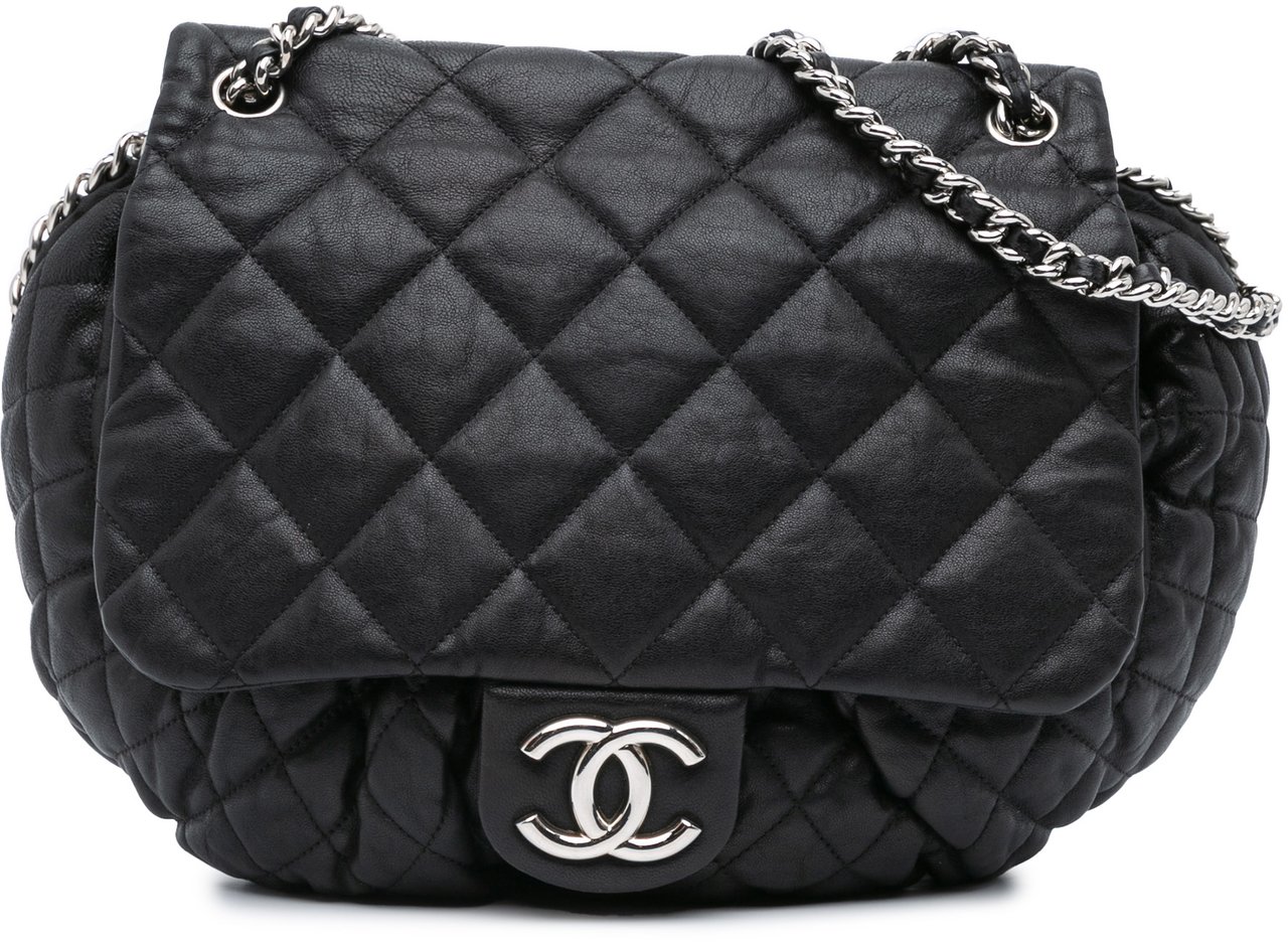 Chanel Large Lambskin Chain Around Flap Zwart