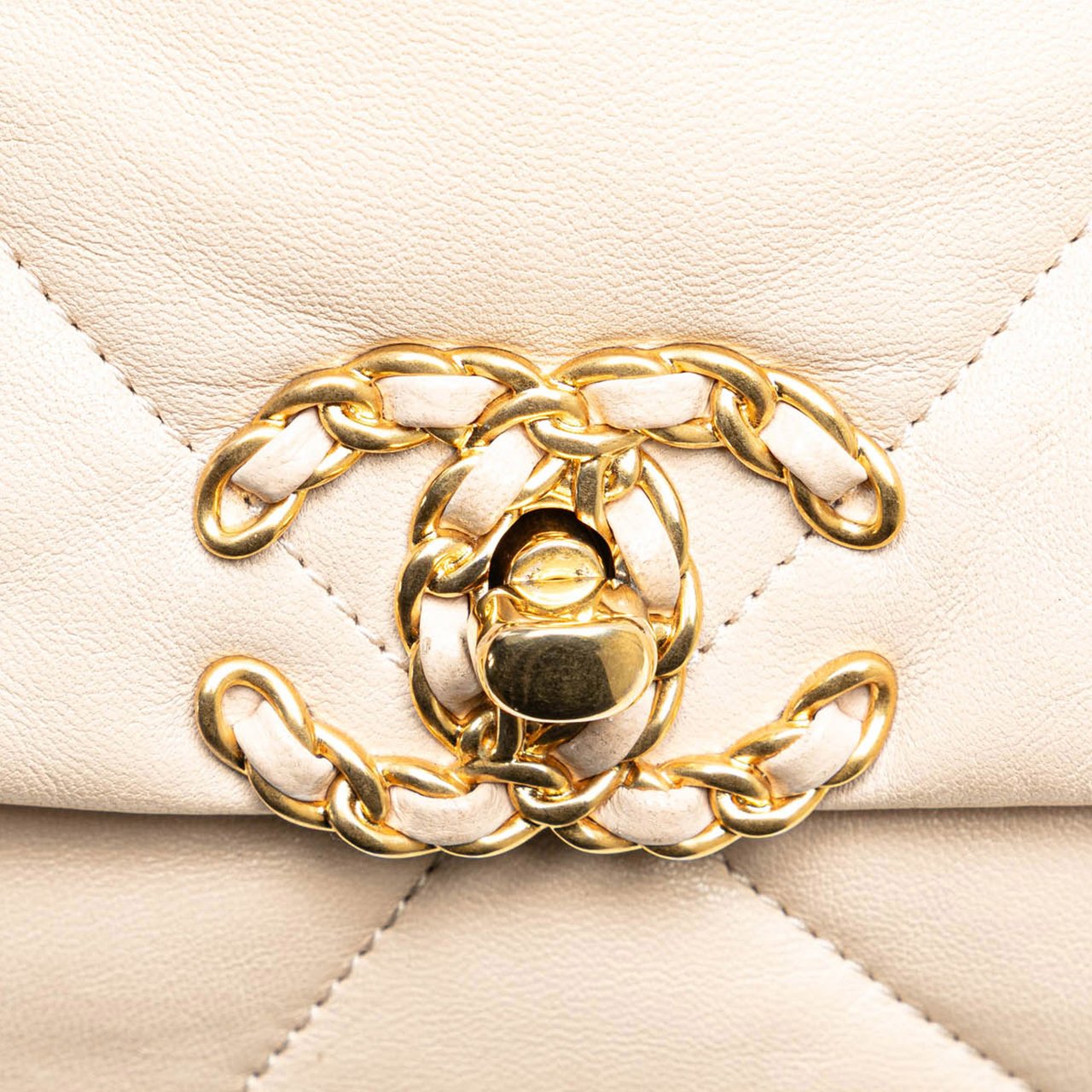 Chanel Large Lambskin 19 Flap Bruin