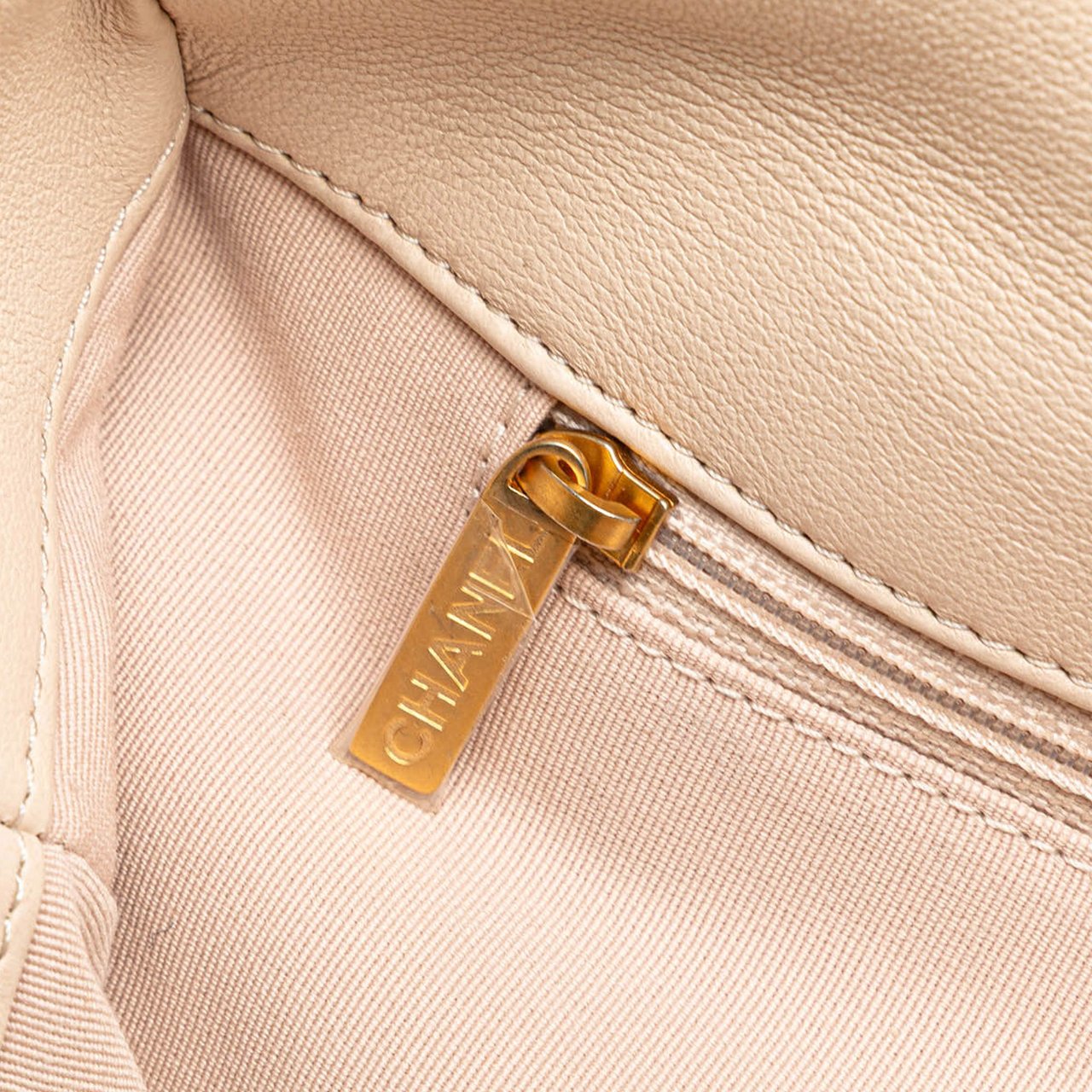 Chanel Large Lambskin 19 Flap Bruin