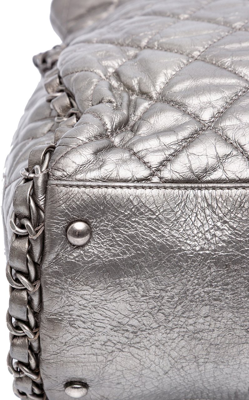 Chanel Large Quilted Metallic Calfskin Chain Me Hobo Zilver