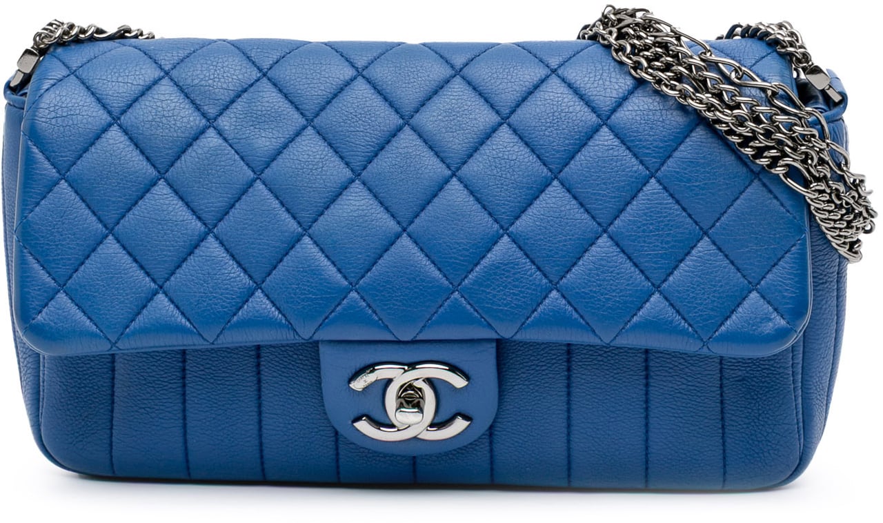 Chanel CC Quilted Calfskin Multi Chain Flap Blauw