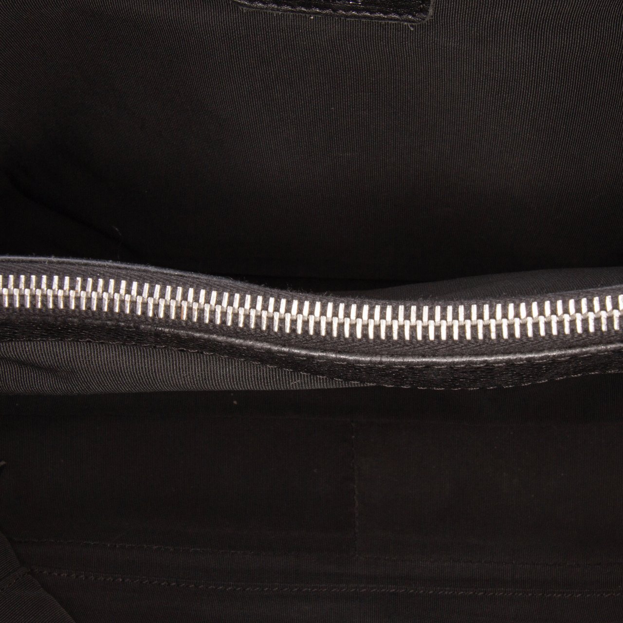 Chanel Caviar Grand Shopping Tote Zwart