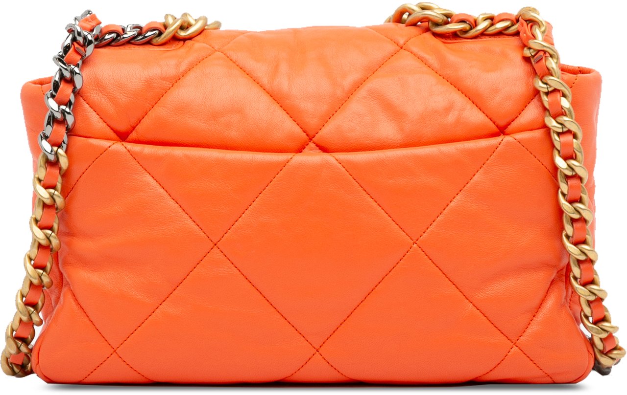 Chanel Large 19 Lambskin Flap Oranje