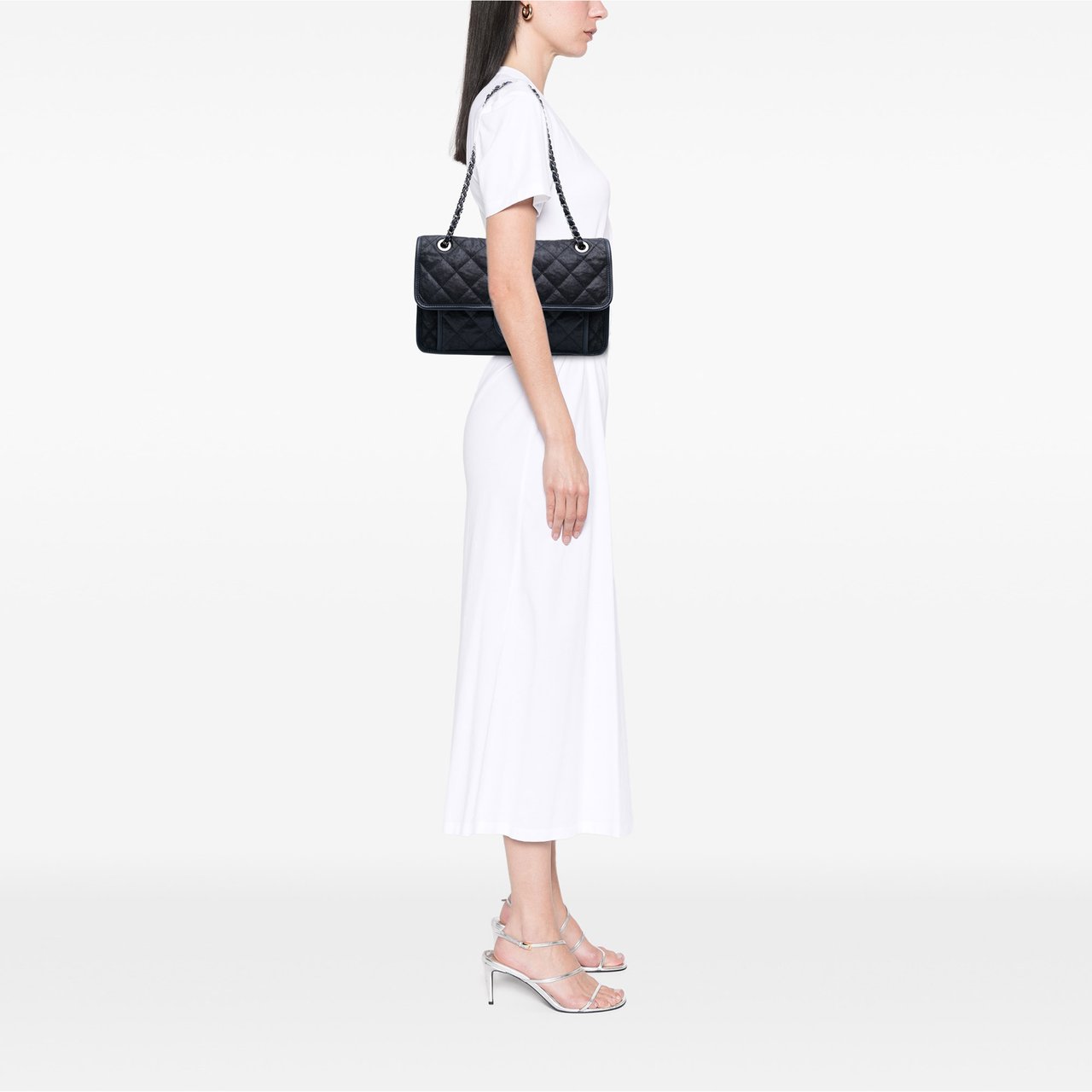 Chanel Medium Quilted Calfskin French Riviera Flap Blauw