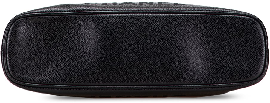 Chanel Caviar Logo Shoulder Bag Zwart