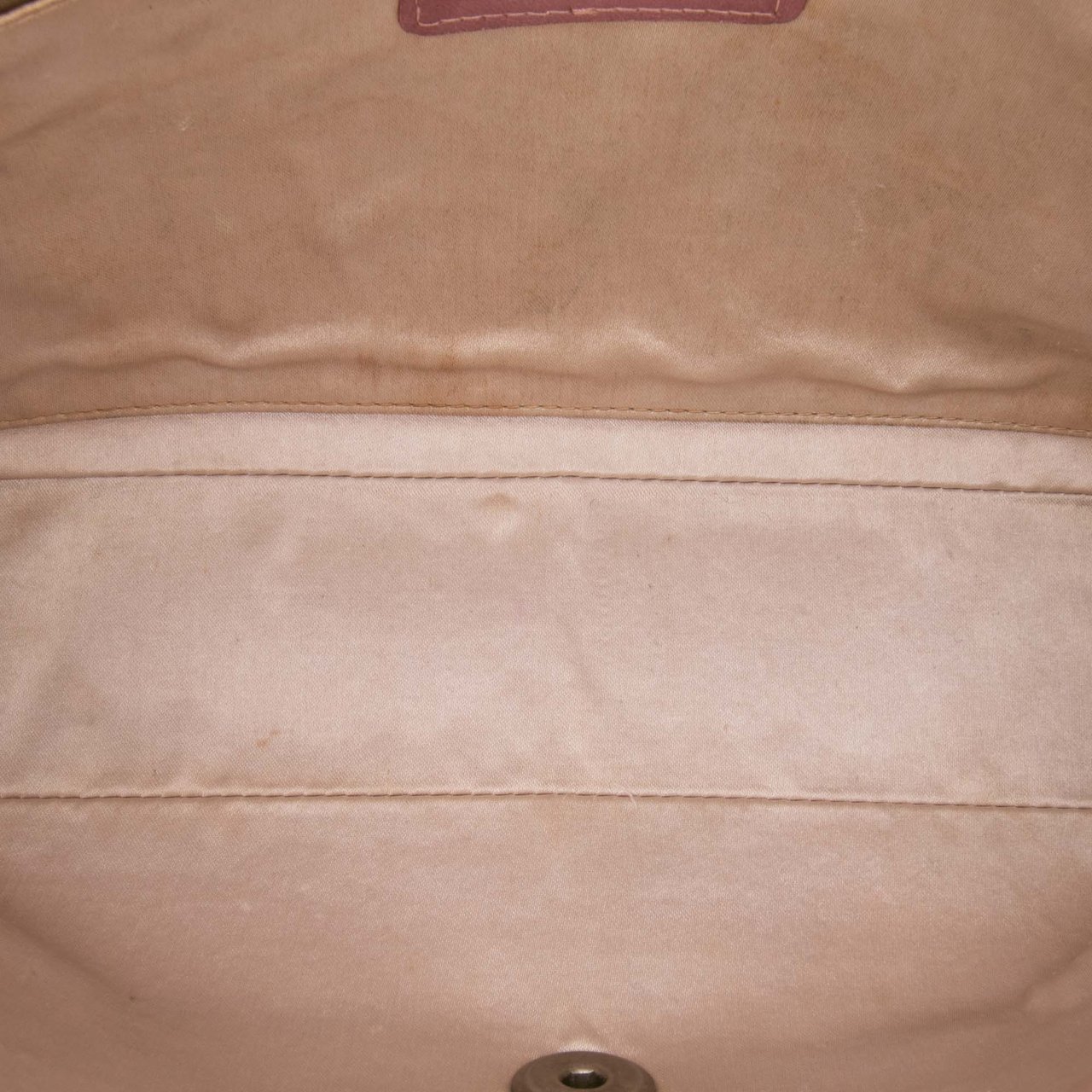 Chanel Medium New Travel Line Nylon Single Flap Roze
