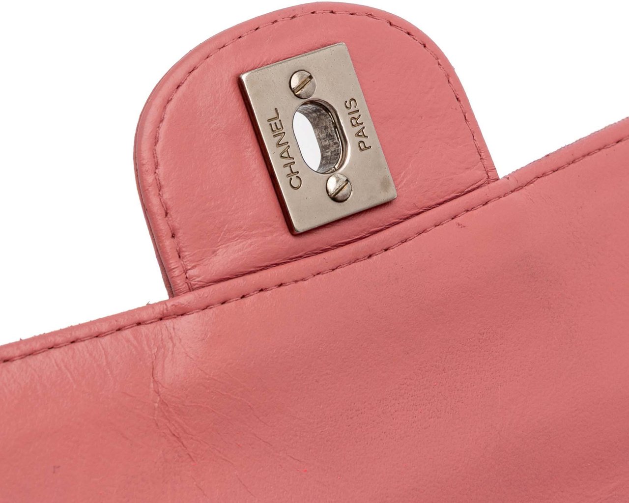 Chanel Medium New Travel Line Nylon Single Flap Roze