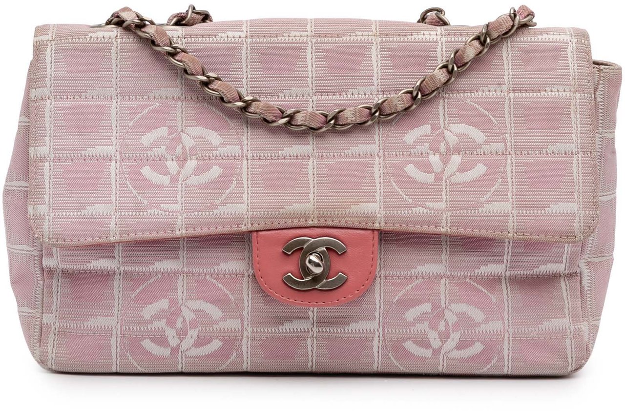Chanel Medium New Travel Line Nylon Single Flap Roze