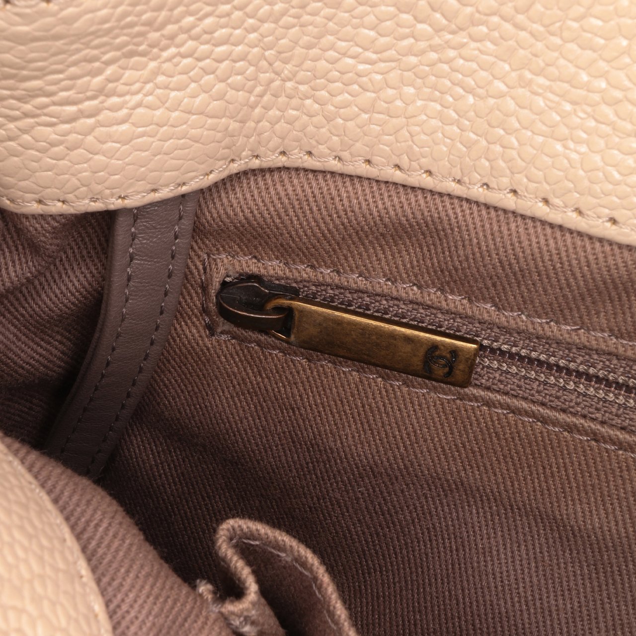 Chanel Medium Quilted Caviar Coco Pleats Messenger Flap Bruin
