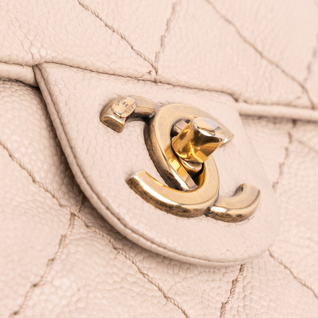 Chanel Medium Quilted Caviar Coco Pleats Messenger Flap Bruin