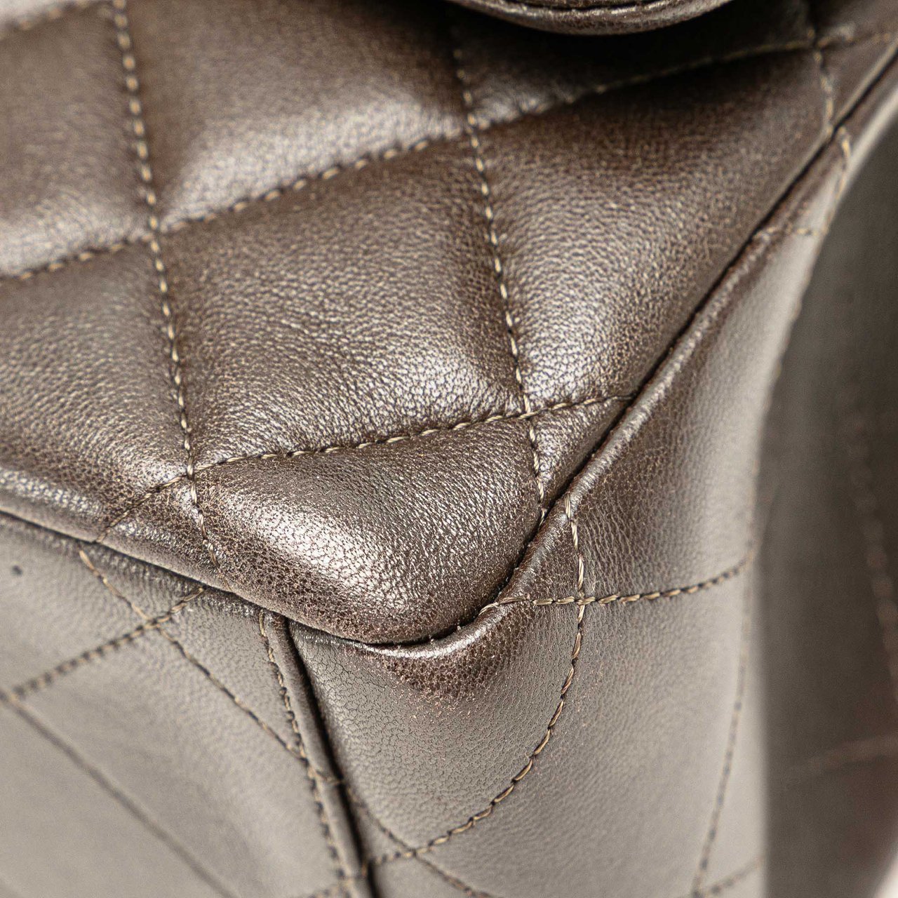 Chanel Maxi Classic Lambskin Double Flap Zwart