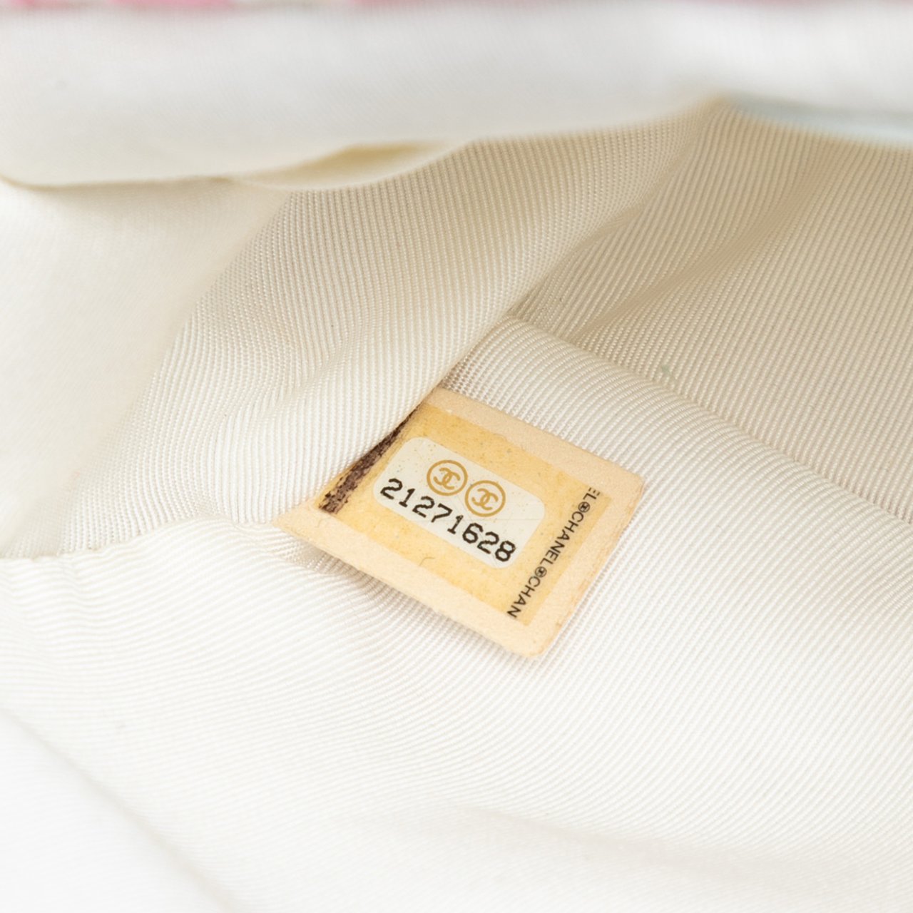 Chanel Medium Classic Multicolor Cashmere Knit Single Flap Wit