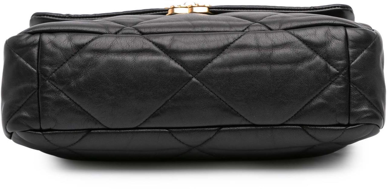 Chanel Large Lambskin 19 Flap Zwart