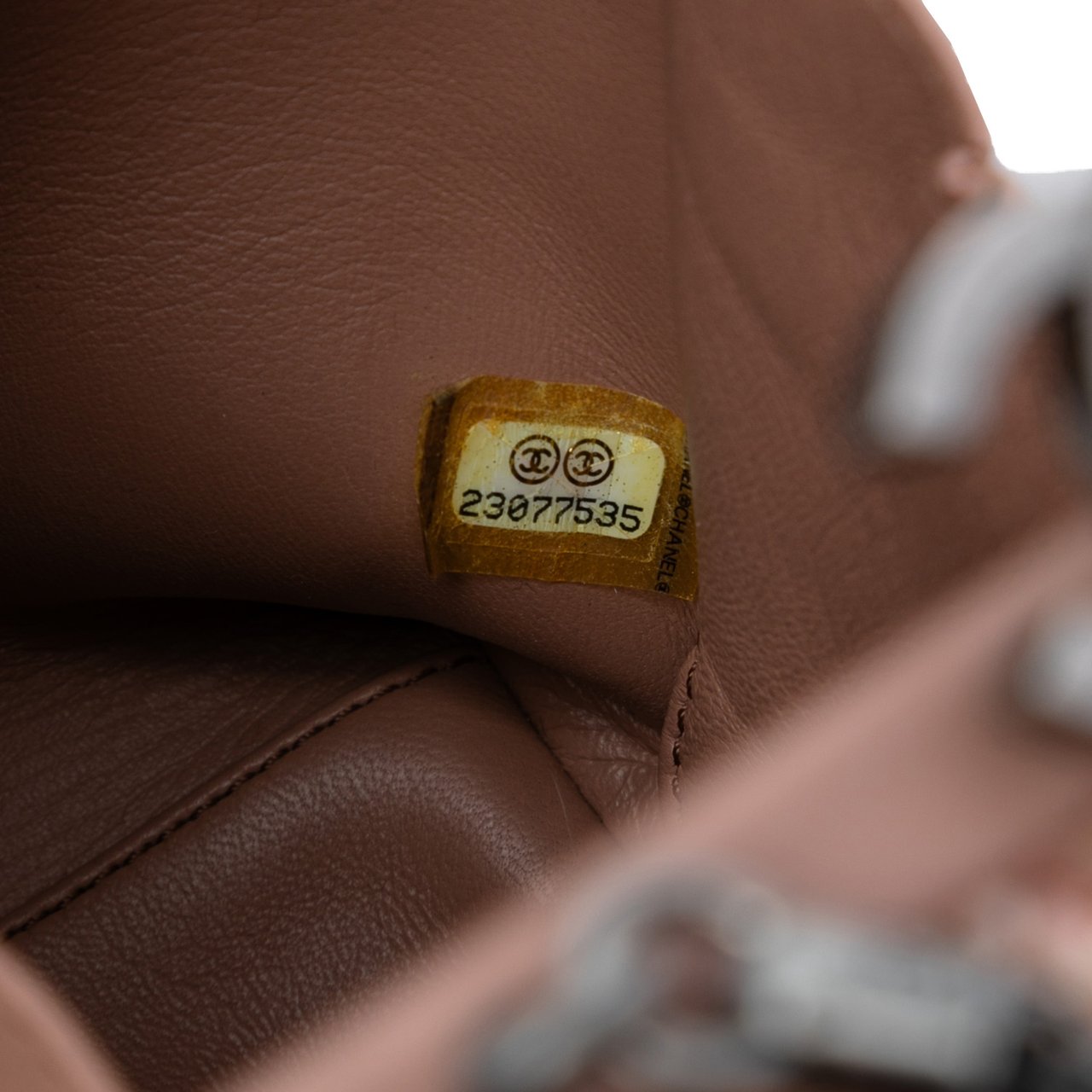 Chanel CC Tweed Chain Vertical Box Crossbody Roze