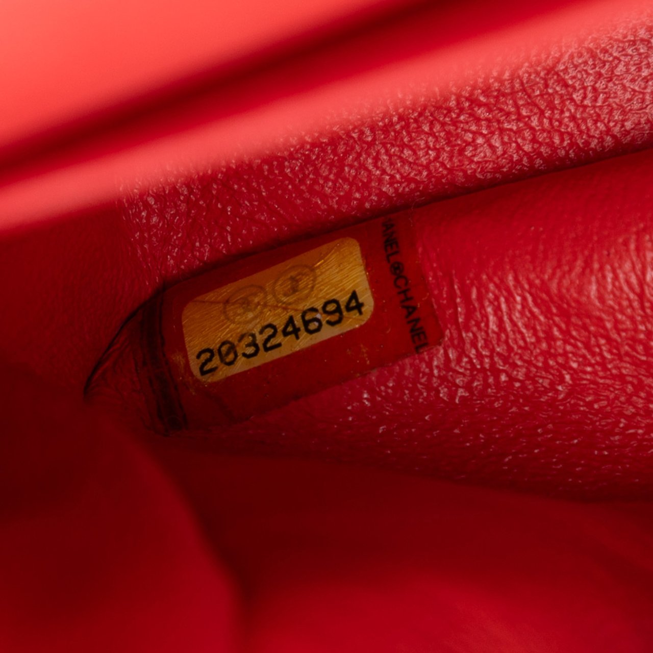 Chanel Medium Classic Velvet Double Flap Rood