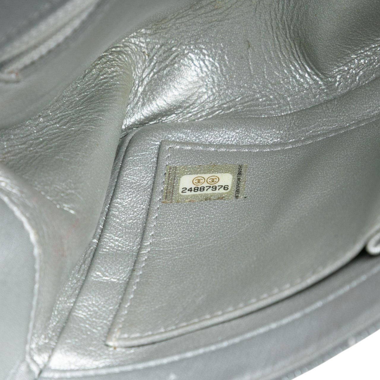 Chanel Small Quilted Metallic Caviar CC Filigree Flap Zilver