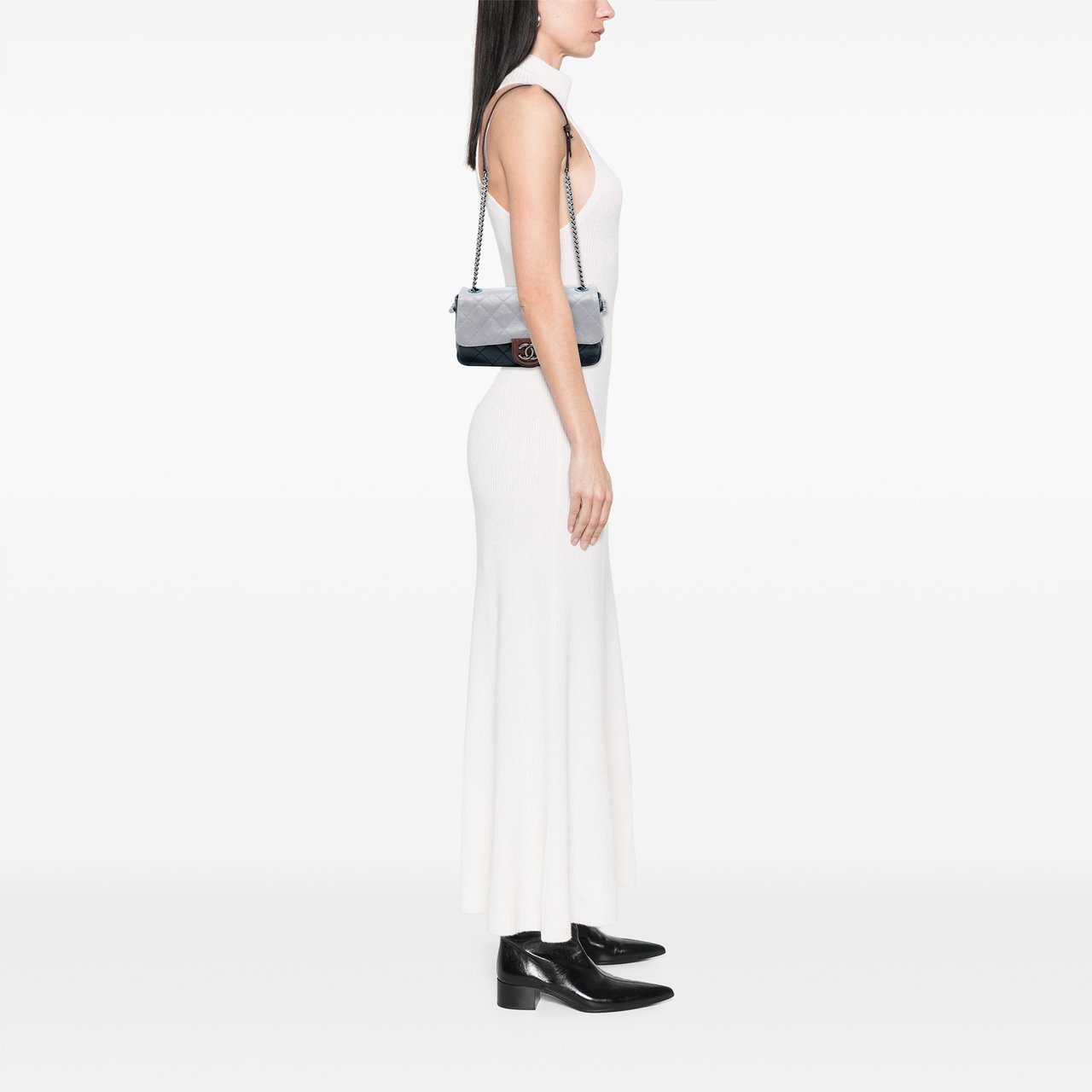 Chanel Medium Quilted Tricolor Lambskin Country Chic Flap Blauw