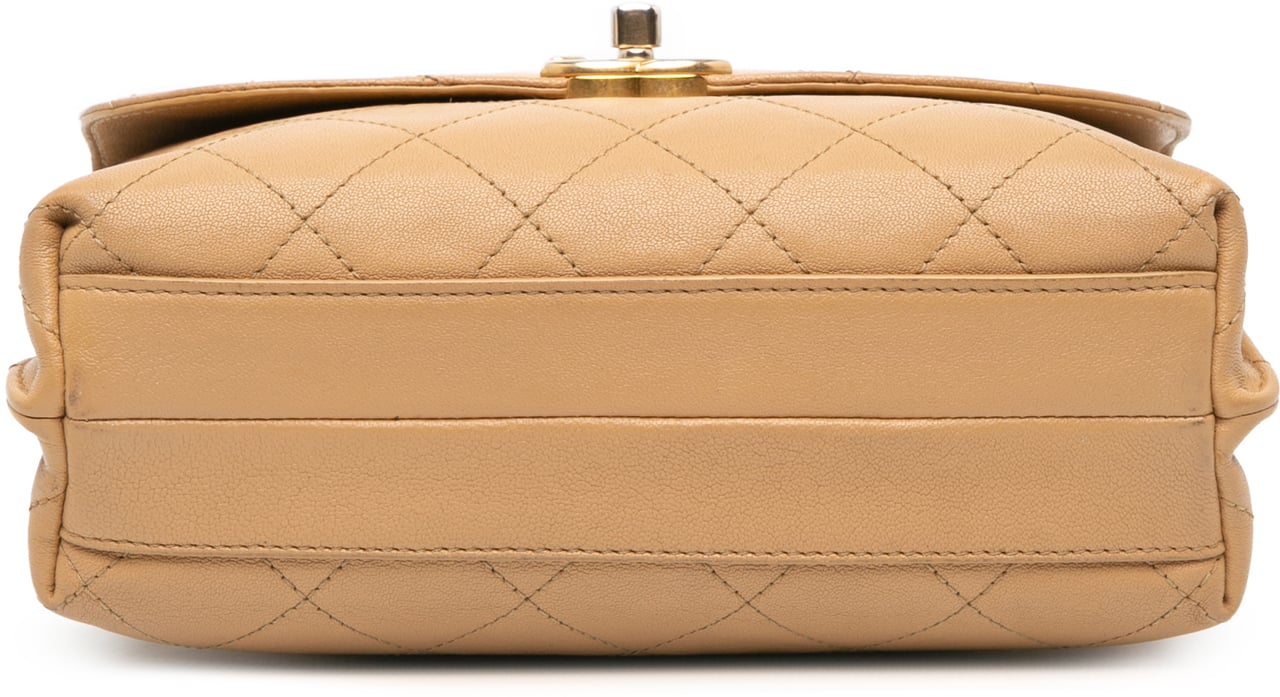 Chanel Quilted Lambskin CC Logo Bar Shoulder Bag Bruin