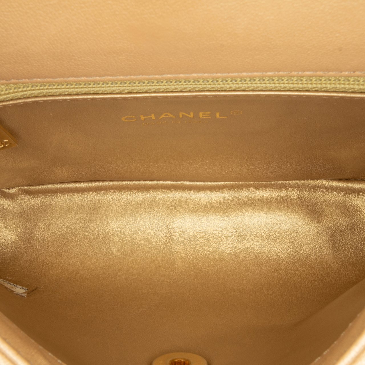 Chanel Quilted Lambskin CC Logo Bar Shoulder Bag Bruin