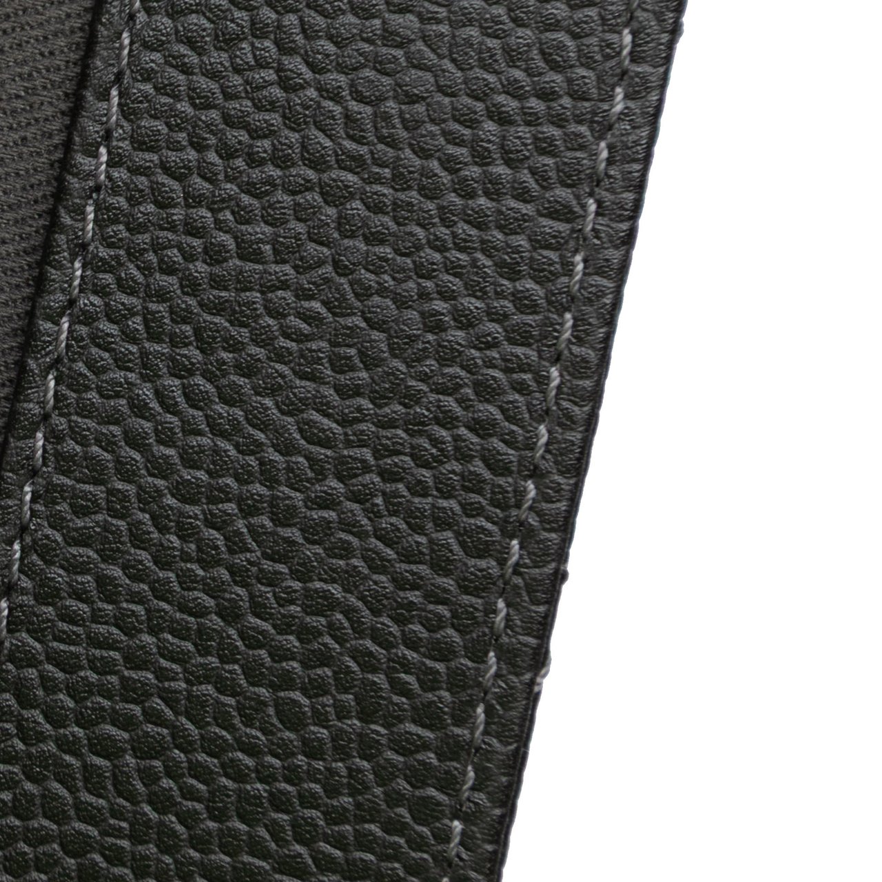 Chanel Large CC Quilted Caviar CC Clutch Zwart