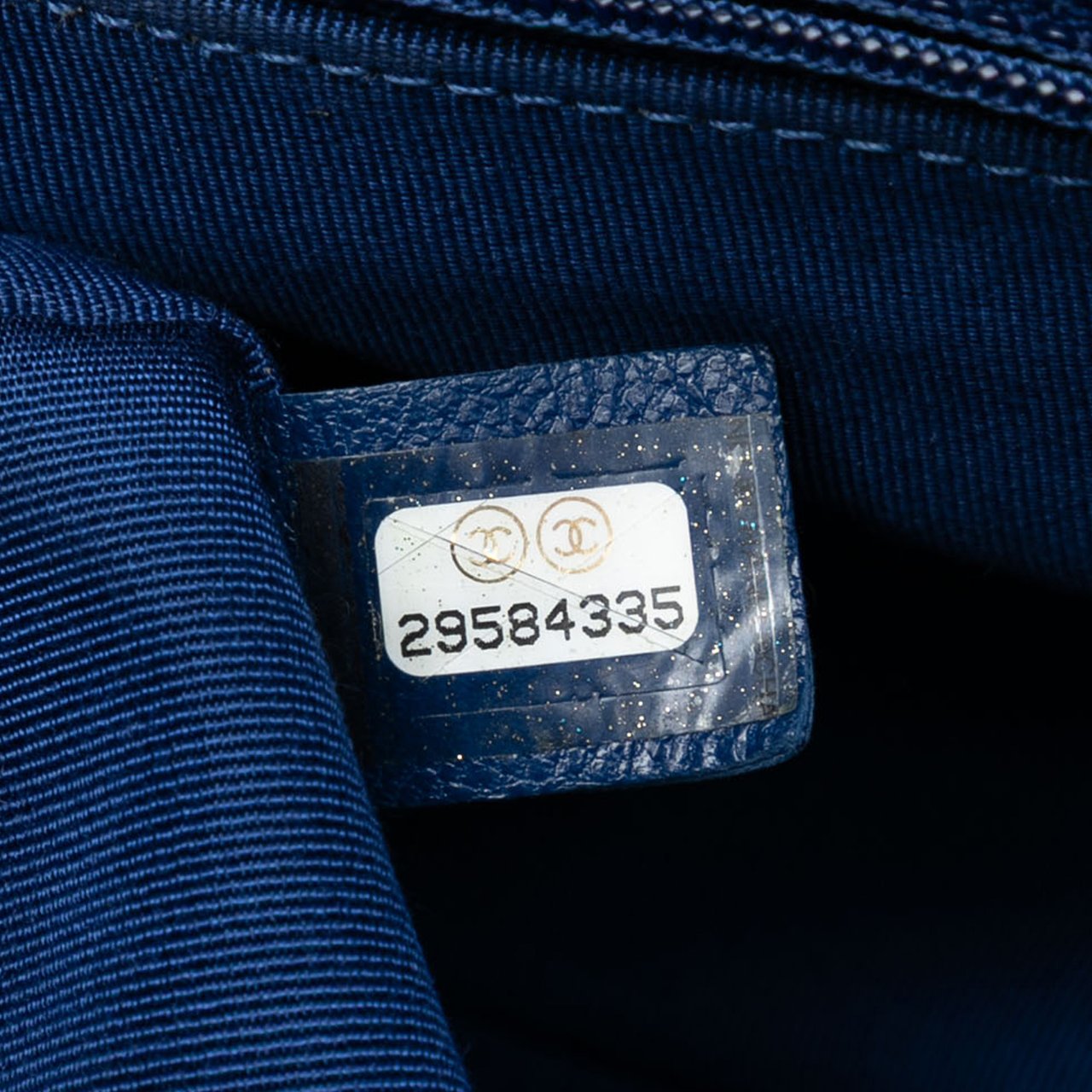 Chanel Large Lambskin 19 Flap Blauw