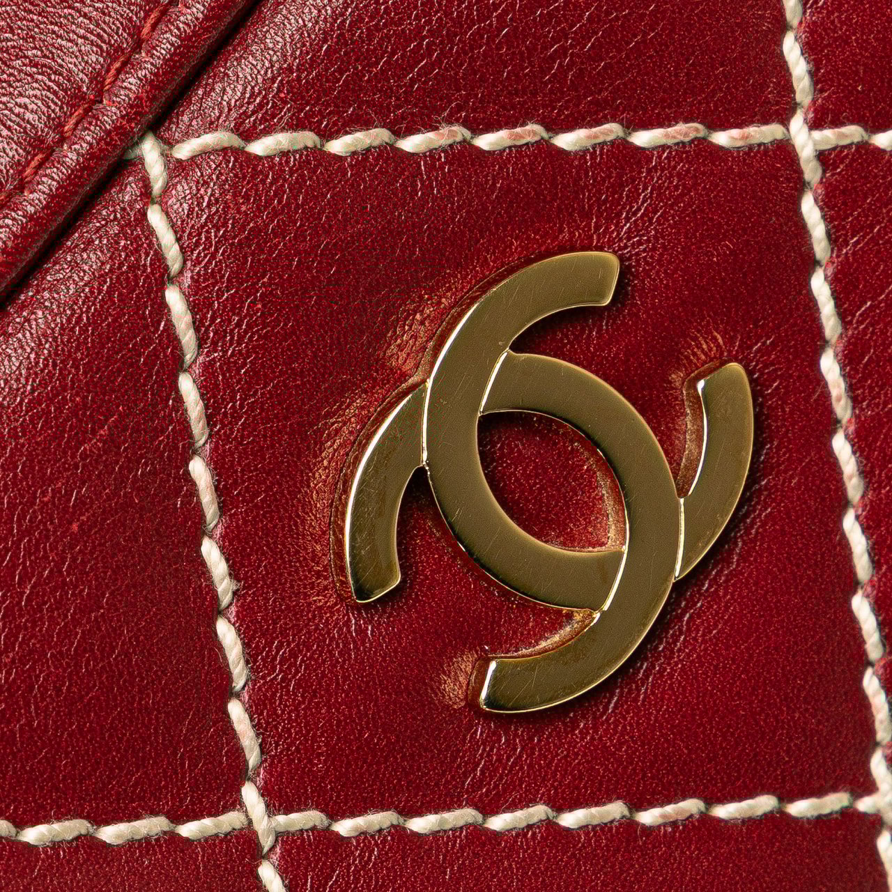 Chanel CC Lambskin Wild Stitch Handbag Rood