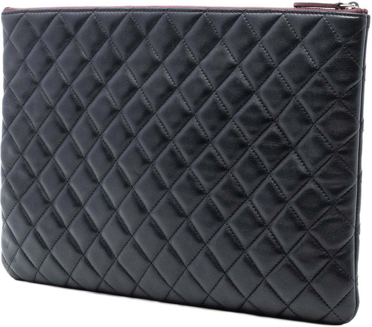Chanel Large Quilted Lambskin O Case Clutch Zwart