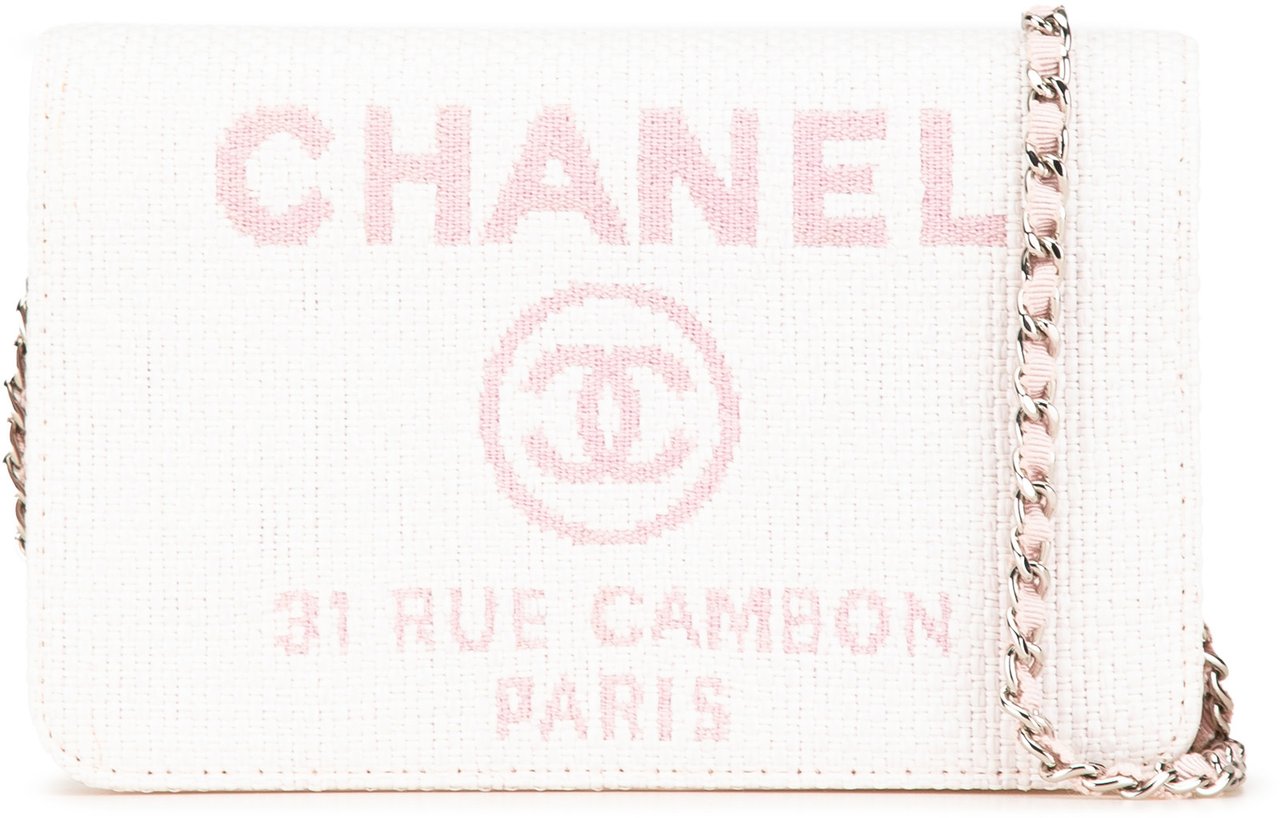 Chanel Canvas Deauville Wallet On Chain Roze