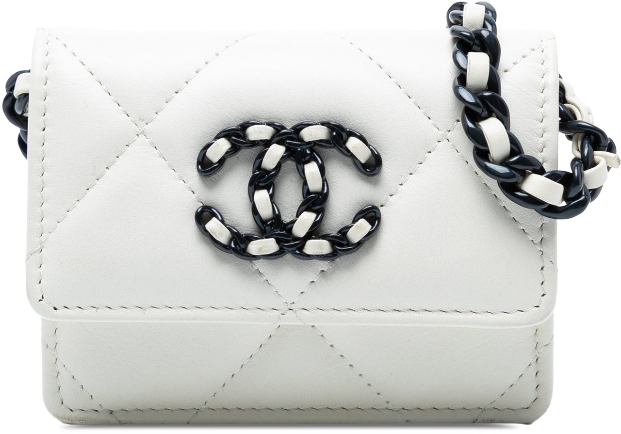 Chanel Lambskin 19 Flap Coin Purse With Chain Wit