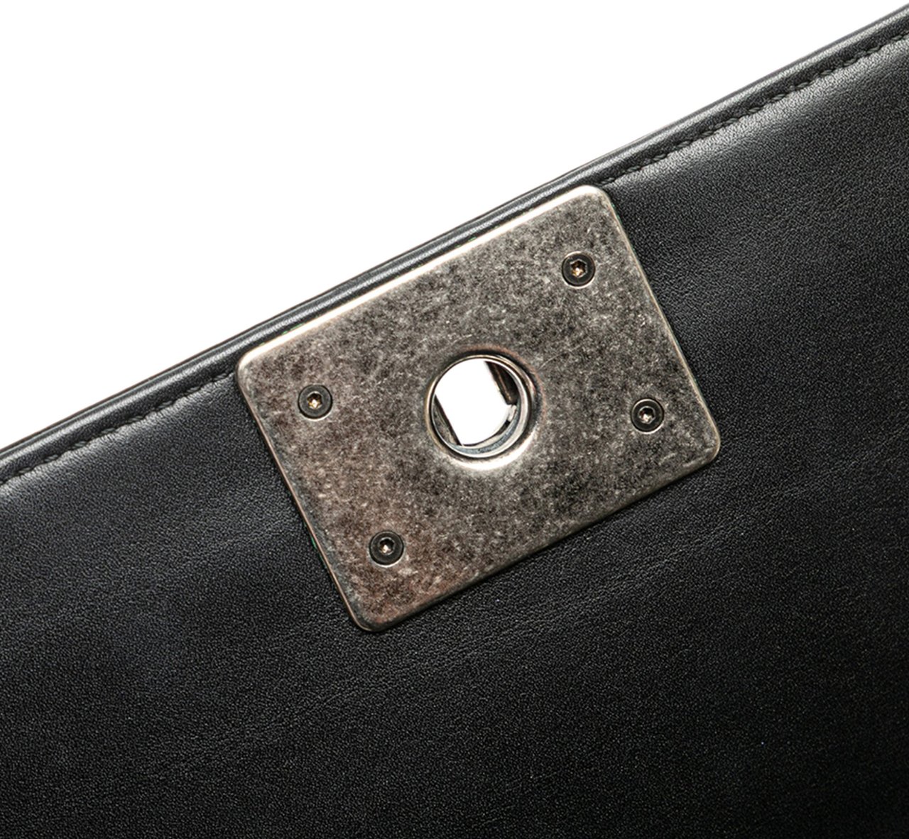 Chanel Small Quilted Patent Boy Flap Zwart