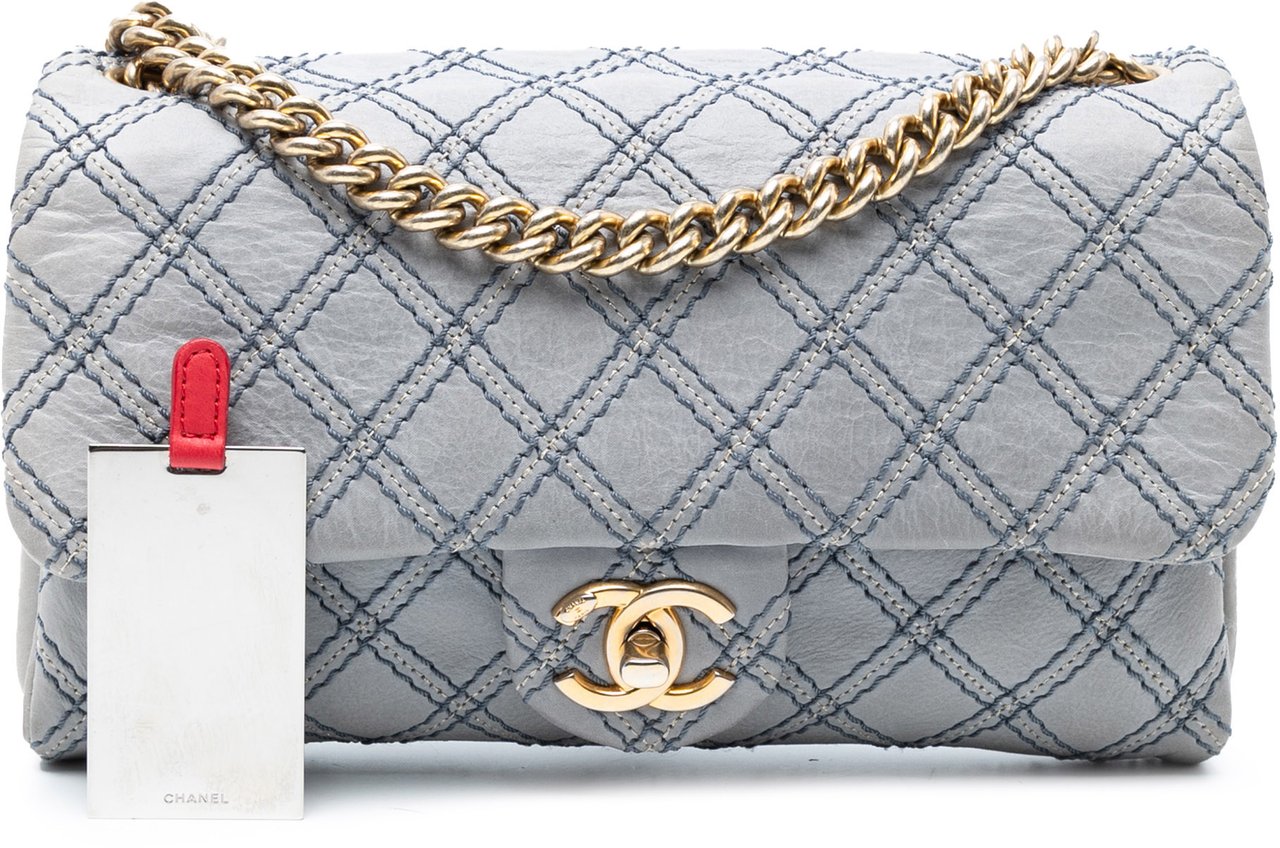 Chanel Medium Quilted Calfskin Triple Stitched Flap Blauw